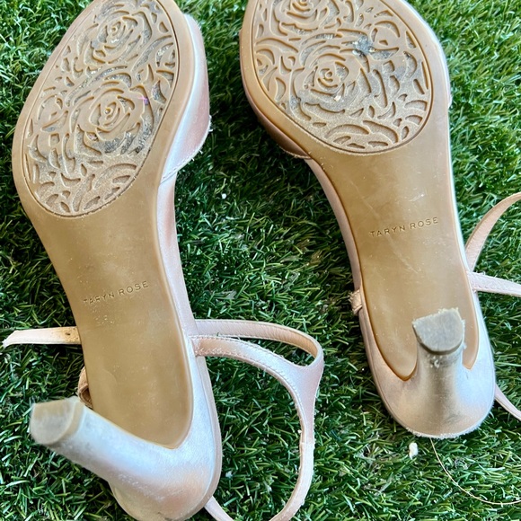 Woman heel 8 Used - Picture 2 of 8